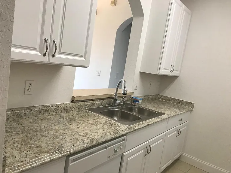 6240 Contessa Dr #105 — Photo 8