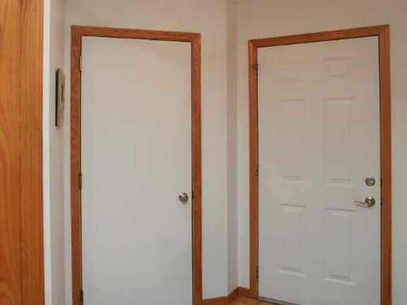 3rd image of 14012 Essex Ct