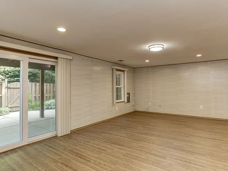 7133 Swansong Way — Photo 28