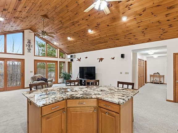 4th image of 230 Jackson Rd