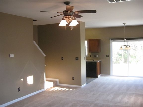 2nd image of 385 Woodson Dr