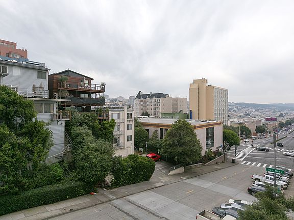 2nd image of 1342 Lombard St #205