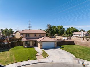 708 Maple Ct, Brawley, CA 92227