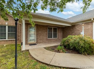 3104 Blue Sky Loop, Jeffersonville, IN 47130