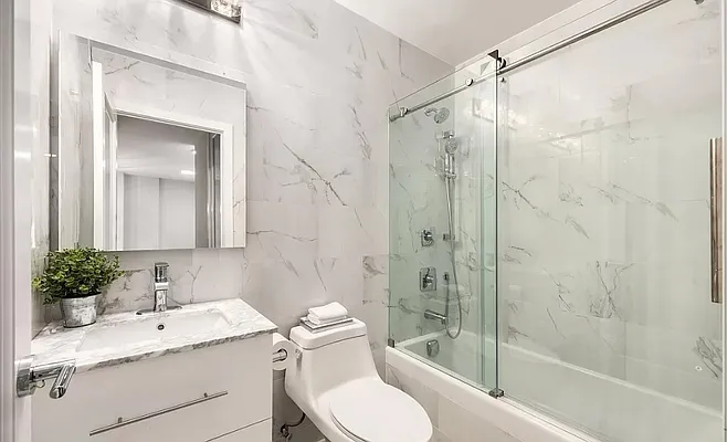 Rented by Compass | media 12