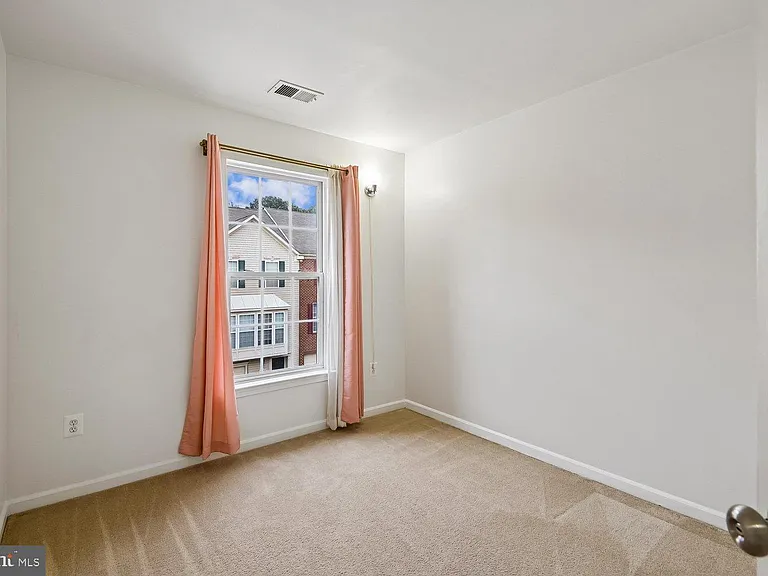 9457 Birdhouse Cir #40 — Photo 44