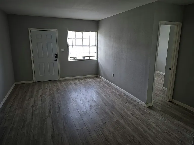 3408 E Doctor Martin Luther King Junior Blvd #5 — Photo 3