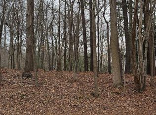 20 Hidden Lake Dr, Montross, VA 22520