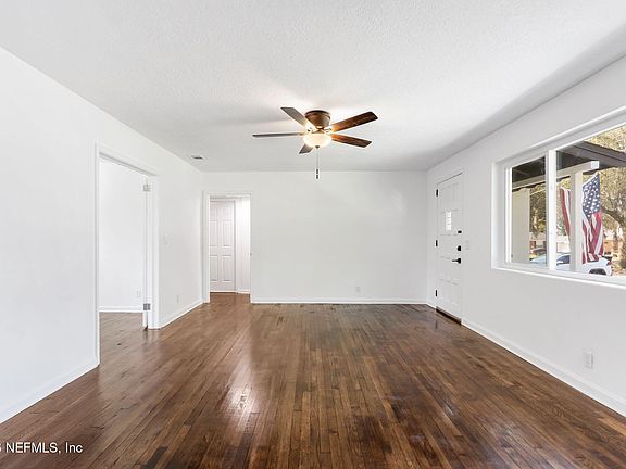 4th image of 1425 SOMERVILLE Road