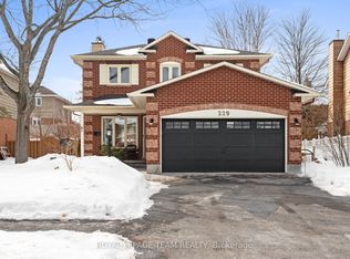 229 Walden Dr, Ottawa, ON K2K 2M3