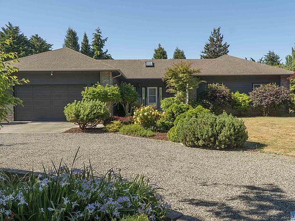 2nd image of 72 Bonita Ln