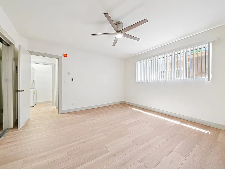 El Dorado - 1342 N. Fuller Avenue — Photo 55