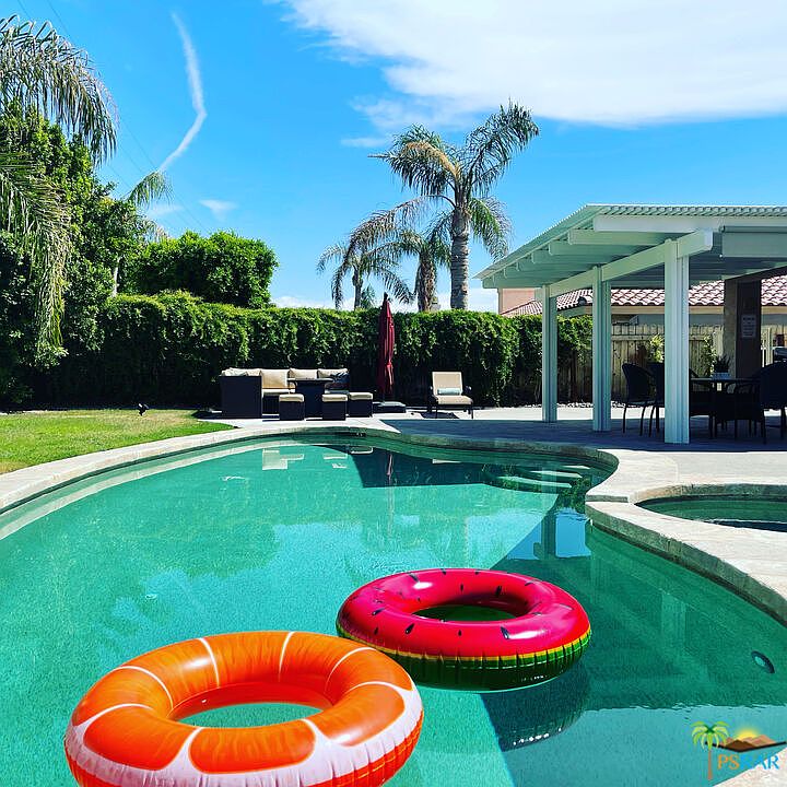 2nd image of 79028 Lake Club Dr
