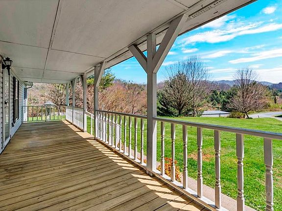 3rd image of 228 Vilas Overlook Drive