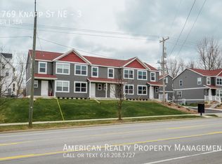 1769 Knapp St NE UNIT 3, Grand Rapids, MI 49505