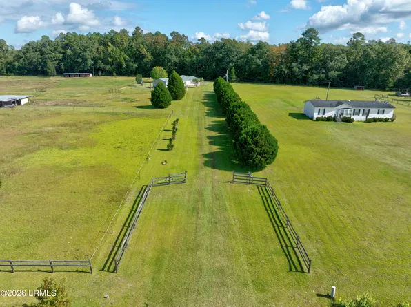 182 Hillcrest Drive, Varnville, SC 29944