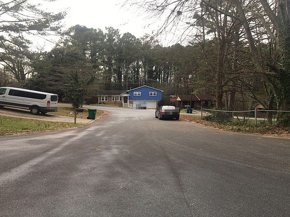 4th image of 606 Las Varas Ct