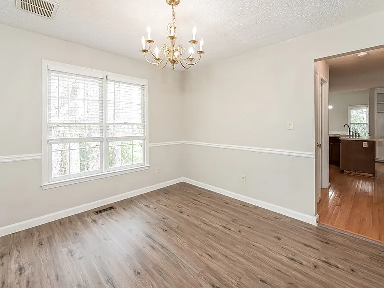 1952 McAdoo Ct SW — Photo 6