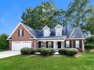 2901 Old Well Ln, Gastonia, NC 28054