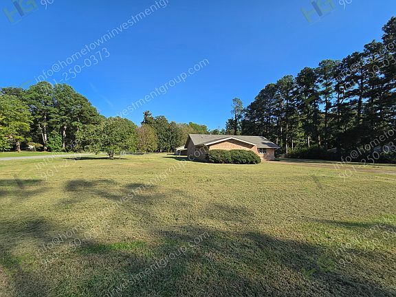 4th image of 6584 Willowbrook St