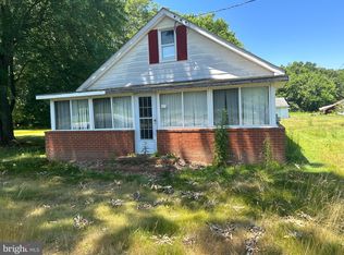 22323 Colton Point Rd, Bushwood, MD 20618