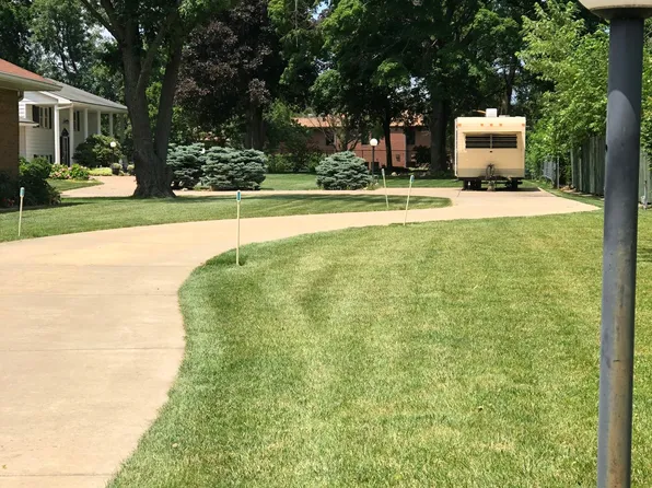 309 W Clara Ave, Peoria, IL 61614