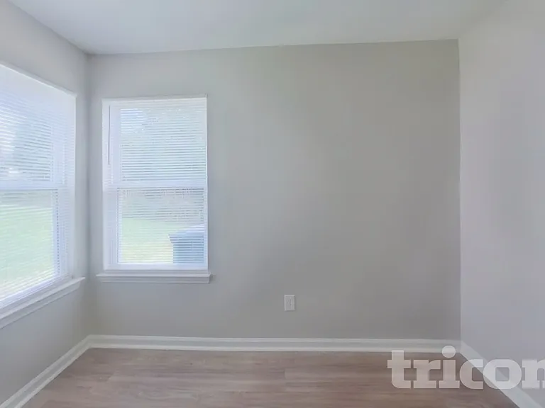 1701 Gordon Walters Dr — Photo 11