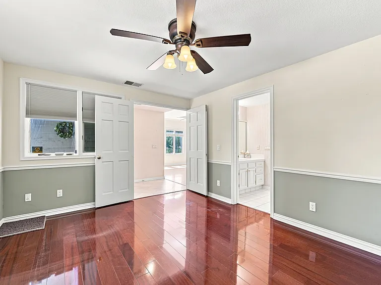 680 Ridgeside Dr #1 — Photo 16
