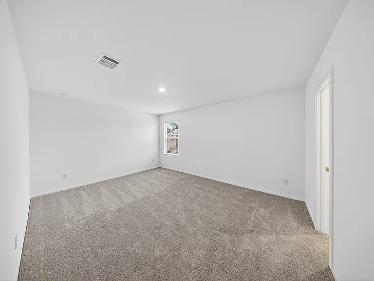 31413 Pratola Serra Cir — Photo 10
