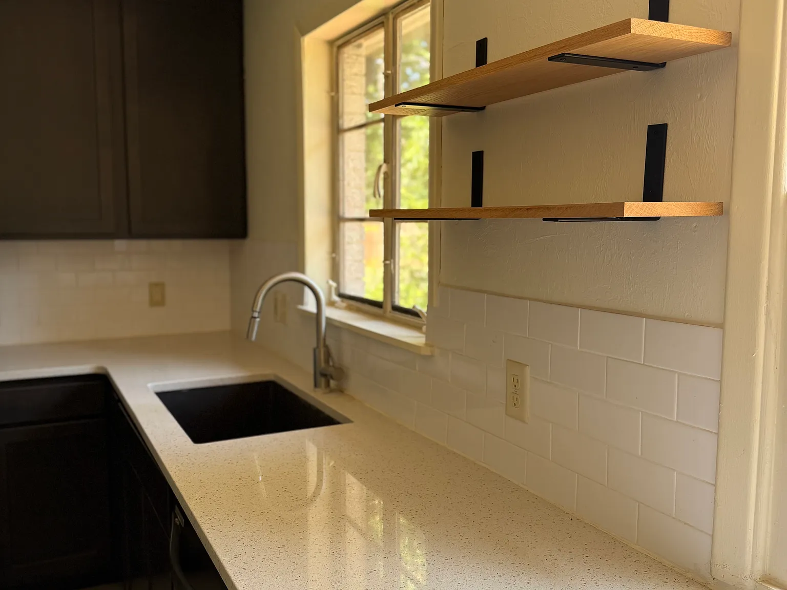 3 bed, 1176 sqft, $1,650 — Photo 4