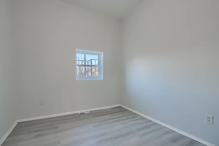 800 N Fulton Ave #A — Photo 5