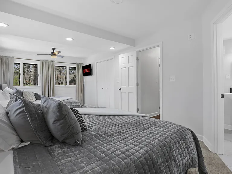 5488 Fernwood Ln — Photo 26