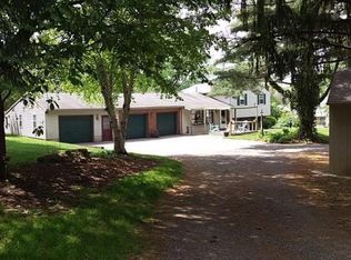 236A Peach Bottom Rd, Willow Street, PA 17584