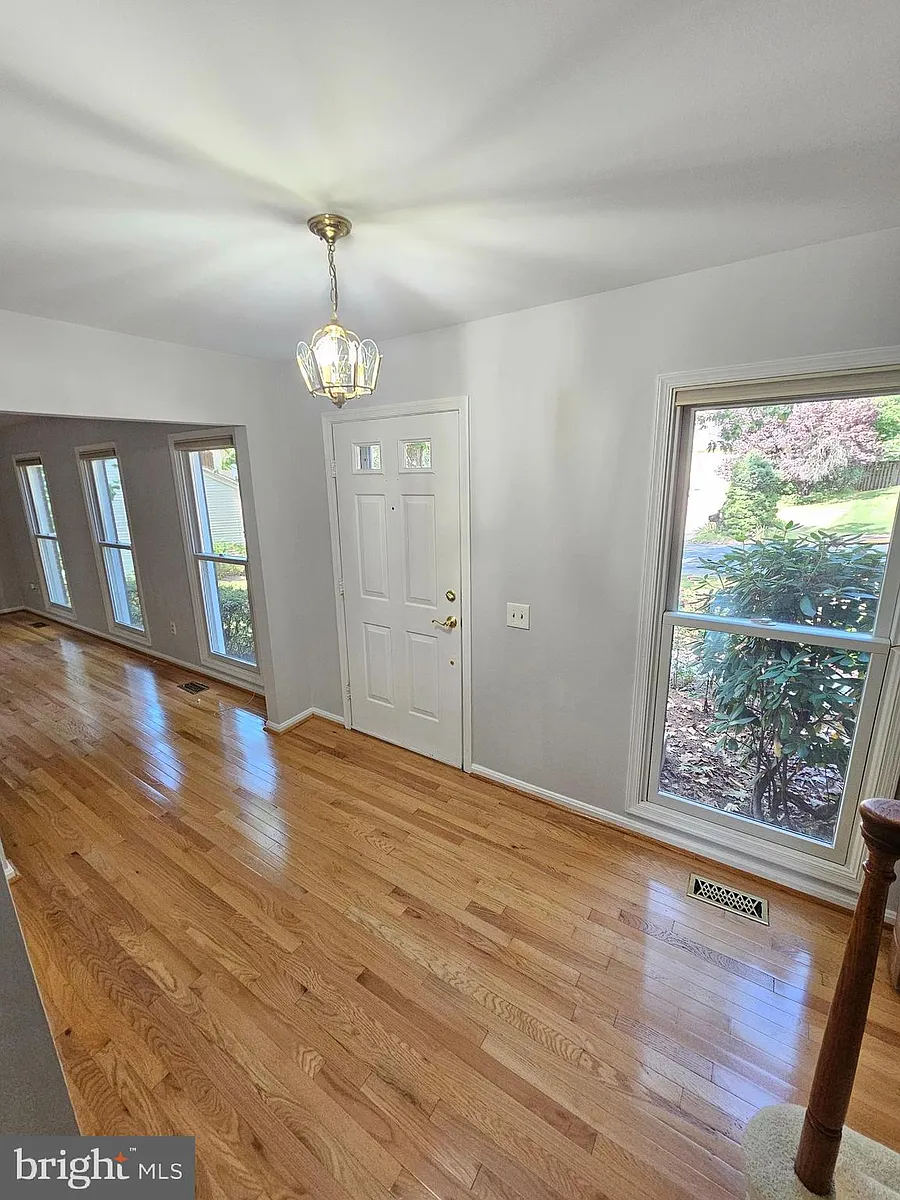 Building Photo - 11321 Classical Ln