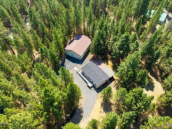 2nd image of 15362 Ponderosa Loop