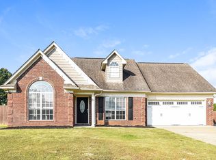 7457 Lee Ann Dr, Horn Lake, MS 38637