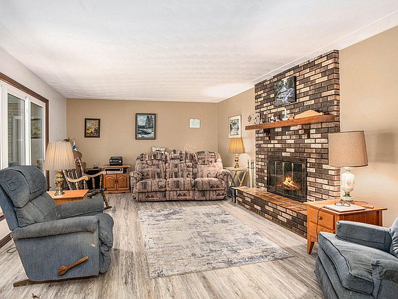 4th image of 2142 N 37th St
