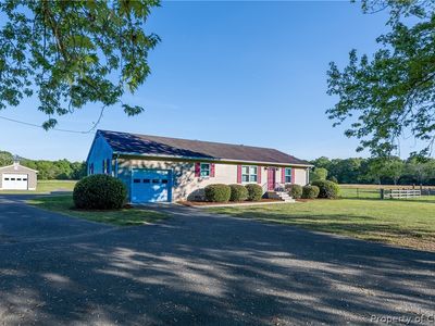 375 Beach Rd, White Stone, VA, 22578