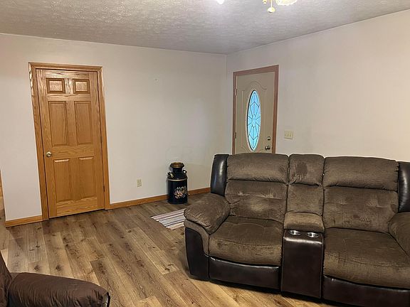3rd image of 442 Township Road 101