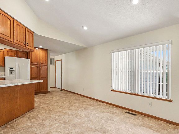 5th image of 2051 Arbor Rdg