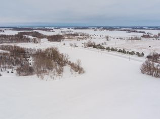 38 191st Ave, Le Center, MN 56057