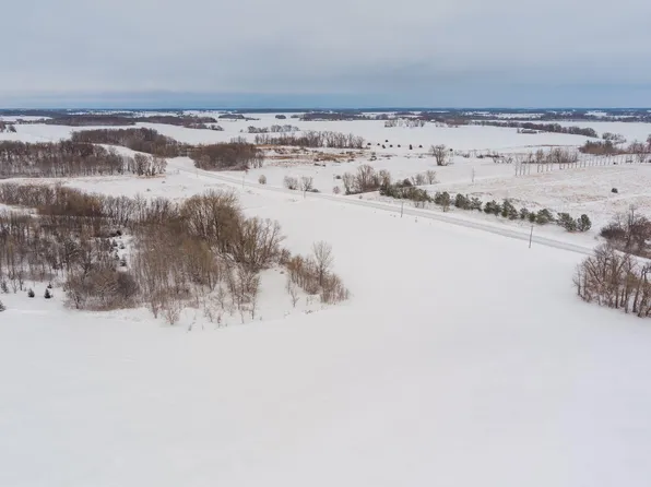 38 191st Ave, Le Center, MN 56057