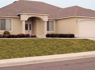 3912 W 47th Ave, Kennewick, WA 99337