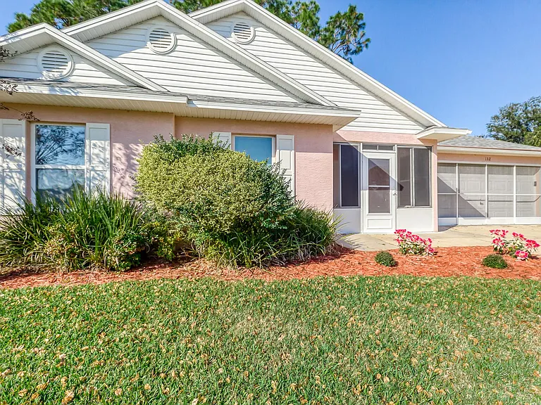 132 Marsh Island Cir — Photo 3