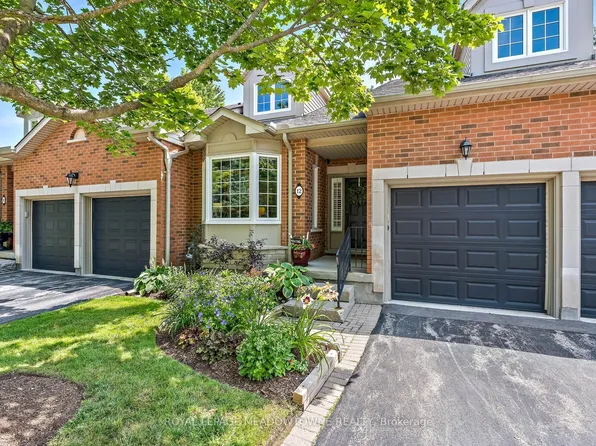12 Fairway Ln, Guelph, ON N1E 7A9