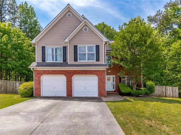 1800 Hazy Glen Ct NW, Kennesaw, GA 30102