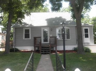 5613 Patrick Henry Dr, Baltimore, MD 21225