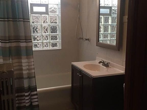 4th image of 7236 S Fairfield Ave #2