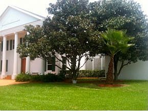 1st image of 881 Oak Park Dr