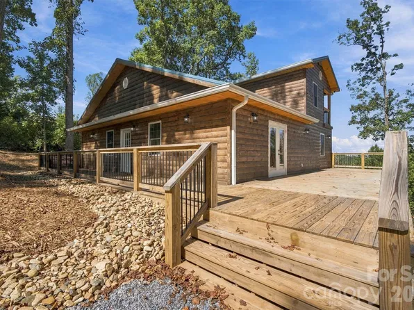 3532 Dogwood Ln, Morganton, NC 28655